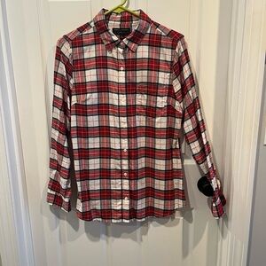 Banana Republic Red and White Plaid Women's Button Down Shirt